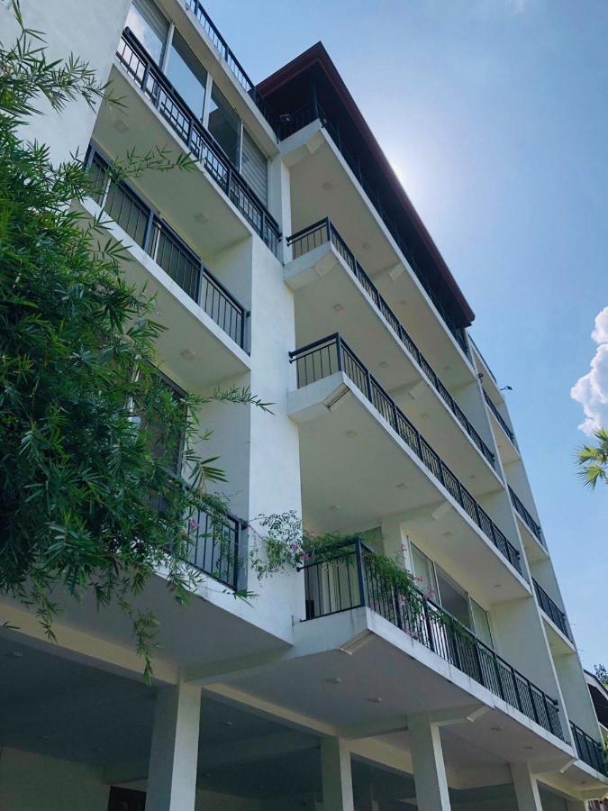 The Glen كاندي المظهر الخارجي الصورة